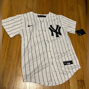 NWT Youth Luke Voit Yankees Jersey